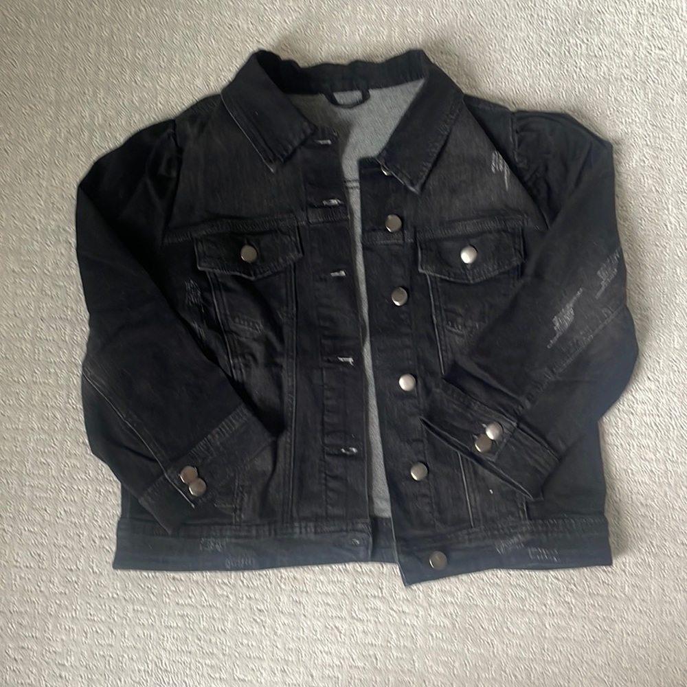 Distressed cropped denim jacket